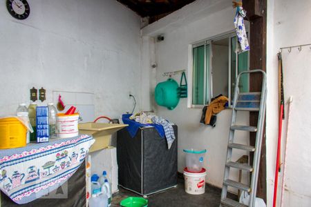 Casa à venda com 268m², 5 quartos e 1 vagaÁrea de Serviço 2