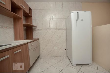 Cozinha de kitnet/studio para alugar com 1 quarto, 50m² em Santa Cândida, Curitiba