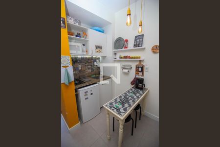Studio à venda com 21m², 1 quarto e sem vaga Studio à venda com 21m², 1 quarto e sem vagaCozinha