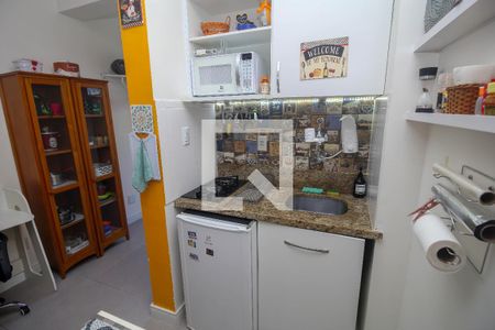 Studio à venda com 21m², 1 quarto e sem vaga Studio à venda com 21m², 1 quarto e sem vagaCozinha