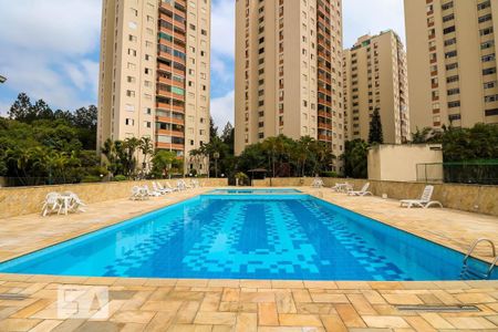 Apartamento à venda com 92m², 4 quartos e 1 vaga Apartamento à venda com 92m², 4 quartos e 1 vagaÁrea comum - Piscina
