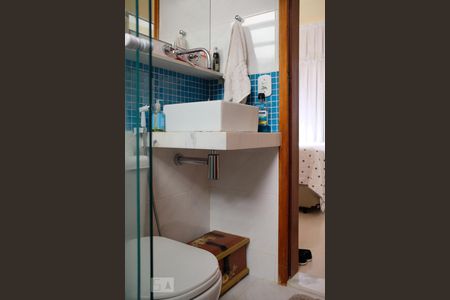 Apartamento à venda com 43m², 1 quarto e sem vaga Apartamento à venda com 43m², 1 quarto e sem vagaBanheiro da Suíte