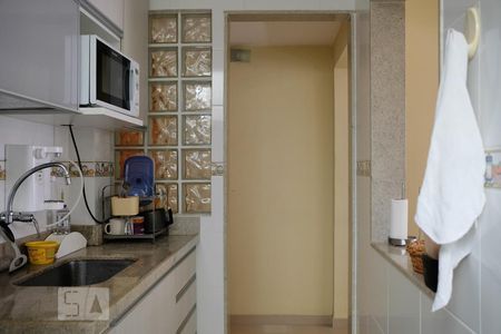 Apartamento à venda com 43m², 1 quarto e sem vaga Apartamento à venda com 43m², 1 quarto e sem vagaCozinha