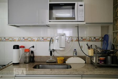 Apartamento à venda com 43m², 1 quarto e sem vaga Apartamento à venda com 43m², 1 quarto e sem vagaCozinha