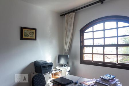 Casa à venda com 258m², 3 quartos e 4 vagasQuarto 2