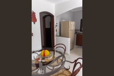 Casa à venda com 258m², 3 quartos e 4 vagasCopa