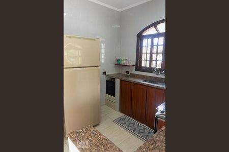 Casa à venda com 258m², 3 quartos e 4 vagasCozinha