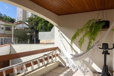 Casa à venda com 258m², 3 quartos e 4 vagasQuarto 3 - sacada