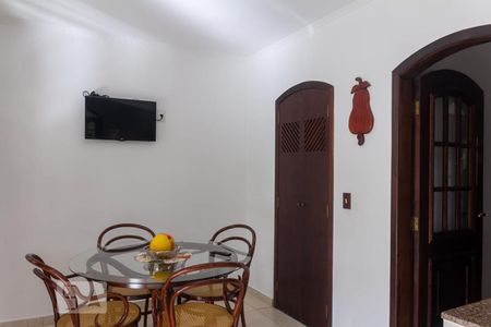 Casa à venda com 258m², 3 quartos e 4 vagasCopa