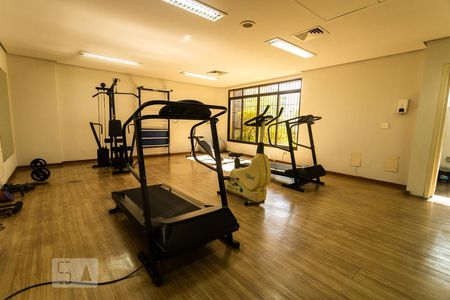 Studio para alugar com 35m², 1 quarto e 1 vaga Studio para alugar com 35m², 1 quarto e 1 vagaAcademia