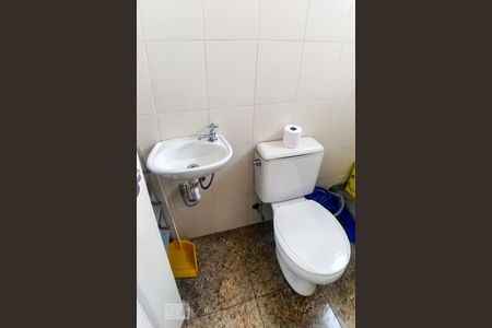 Apartamento à venda com 134m², 3 quartos e 2 vagas Apartamento à venda com 134m², 3 quartos e 2 vagasBanheiro de Serviço