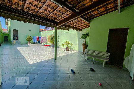 Casa à venda com 280m², 4 quartos e 2 vagasÁrea comum - Churrasqueira