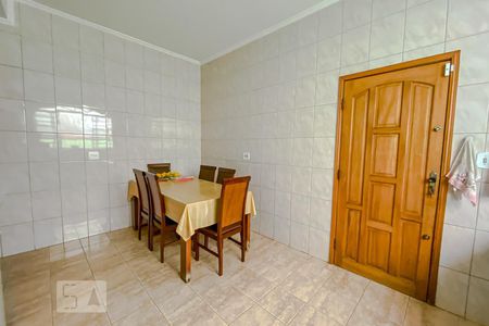 Casa à venda com 280m², 4 quartos e 2 vagasCozinha