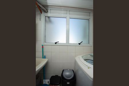 Apartamento à venda com 79m², 2 quartos e 1 vaga Apartamento à venda com 79m², 2 quartos e 1 vagaLavanderia