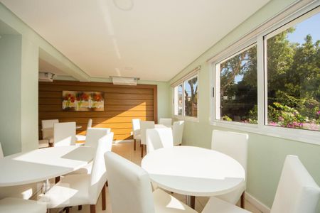 Apartamento à venda com 79m², 2 quartos e 1 vaga Apartamento à venda com 79m², 2 quartos e 1 vagaÁrea comum - Salão de festas