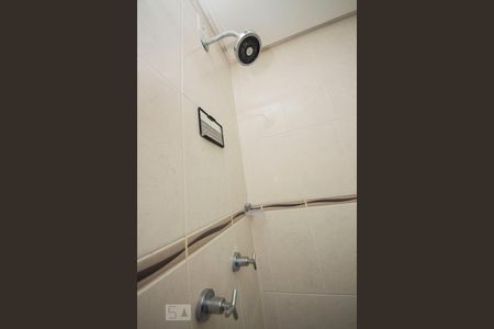 Apartamento à venda com 79m², 2 quartos e 1 vaga Apartamento à venda com 79m², 2 quartos e 1 vagaBanheiro Closet Quarto 2