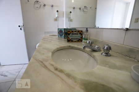 Studio à venda com 53m², 1 quarto e 1 vaga Studio à venda com 53m², 1 quarto e 1 vagaSuíte