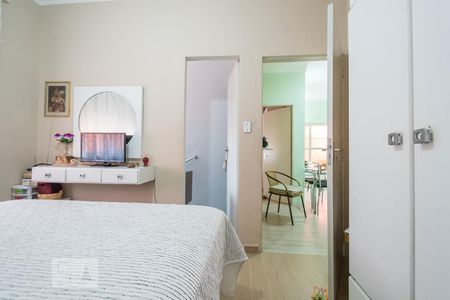 Casa à venda com 165m², 3 quartos e 3 vagas Casa à venda com 165m², 3 quartos e 3 vagasSuíte 2