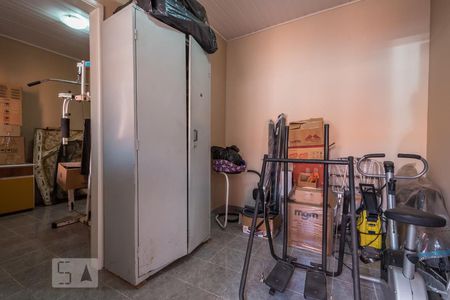 Casa à venda com 165m², 3 quartos e 3 vagas Casa à venda com 165m², 3 quartos e 3 vagasSala Edícula