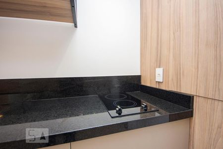 Cozinha de kitnet/studio para alugar com 1 quarto, 37m² em Jardim Europa, Porto Alegre