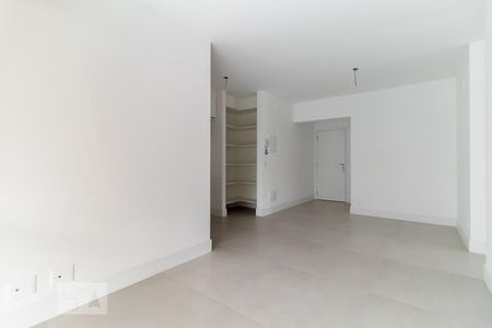 Sala de apartamento à venda com 2 quartos, 68m² em Sumarezinho, São Paulo