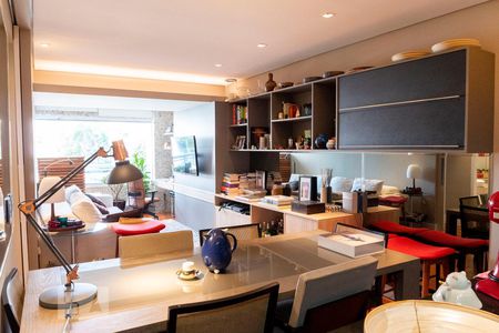 Sala de apartamento para alugar com 2 quartos, 67m² em Vila Mariana, São Paulo