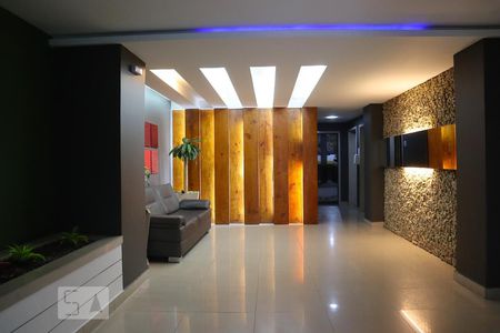 Apartamento à venda com 79m², 2 quartos e 1 vagaÁrea comum