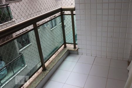 Apartamento à venda com 79m², 2 quartos e 1 vagaVaranda