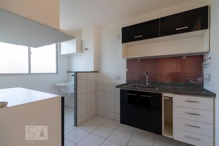Apartamento à venda com 69m², 3 quartos e 2 vagas Apartamento à venda com 69m², 3 quartos e 2 vagasCozinha