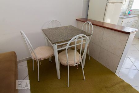 Sala de apartamento para alugar com 1 quarto, 50m² em Jardim Cidade de Florianópolis, São José