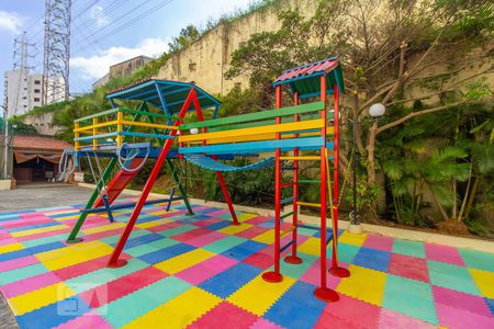 Apartamento à venda com 50m², 2 quartos e 1 vagaÁrea Comum - Playground