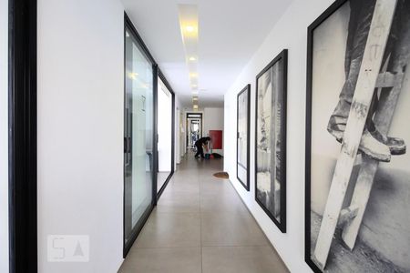 Apartamento para alugar com 70m², 2 quartos e 1 vaga Apartamento para alugar com 70m², 2 quartos e 1 vagaHall