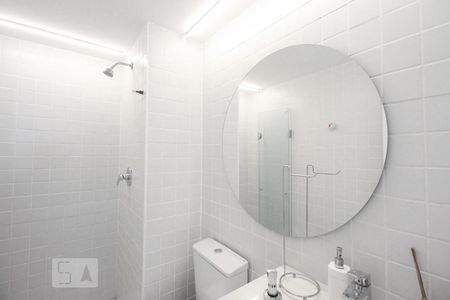 Apartamento para alugar com 70m², 2 quartos e 1 vaga Apartamento para alugar com 70m², 2 quartos e 1 vagaBanheiro 2