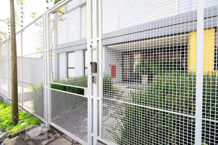 Apartamento para alugar com 70m², 2 quartos e 1 vaga Apartamento para alugar com 70m², 2 quartos e 1 vagaFachada