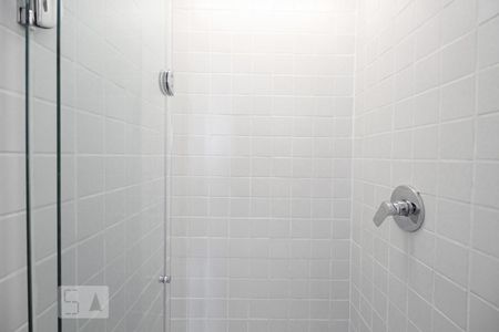 Apartamento para alugar com 70m², 2 quartos e 1 vaga Apartamento para alugar com 70m², 2 quartos e 1 vagaBanheiro 2