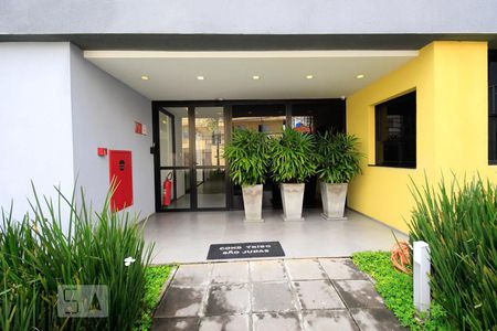 Apartamento para alugar com 70m², 2 quartos e 1 vaga Apartamento para alugar com 70m², 2 quartos e 1 vagaEntrada