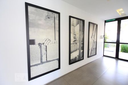 Apartamento para alugar com 70m², 2 quartos e 1 vaga Apartamento para alugar com 70m², 2 quartos e 1 vagaHall