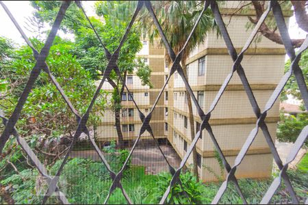 Sala - Vista de apartamento para alugar com 4 quartos, 136m² em Gutierrez, Belo Horizonte