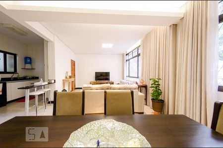 Sala de apartamento para alugar com 4 quartos, 136m² em Gutierrez, Belo Horizonte