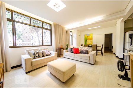 Sala de apartamento para alugar com 4 quartos, 136m² em Gutierrez, Belo Horizonte