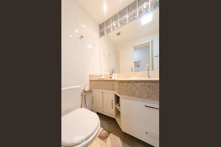 Banheiro Social de apartamento para alugar com 4 quartos, 136m² em Gutierrez, Belo Horizonte