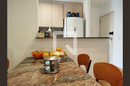 Sala de jantar de apartamento à venda com 2 quartos, 72m² em Parque São Jorge, São Paulo