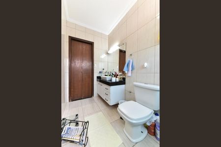 Casa à venda com 190m², 3 quartos e 3 vagas