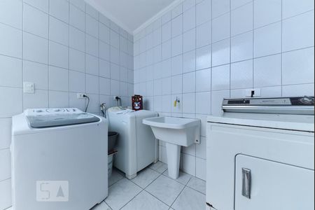 Casa à venda com 190m², 3 quartos e 3 vagas