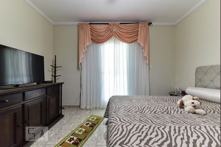 Casa à venda com 190m², 3 quartos e 3 vagas Casa à venda com 190m², 3 quartos e 3 vagasQuarto