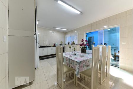 Casa à venda com 190m², 3 quartos e 3 vagas