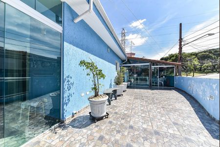 Casa à venda com 190m², 3 quartos e 3 vagas