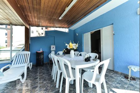 Casa à venda com 190m², 3 quartos e 3 vagas