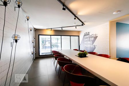 Studio para alugar com 16m², 1 quarto e sem vaga Studio para alugar com 16m², 1 quarto e sem vagaCoWorking