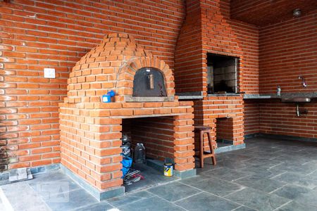 Casa à venda com 450m², 4 quartos e 6 vagas Casa à venda com 450m², 4 quartos e 6 vagasChurrasqueira